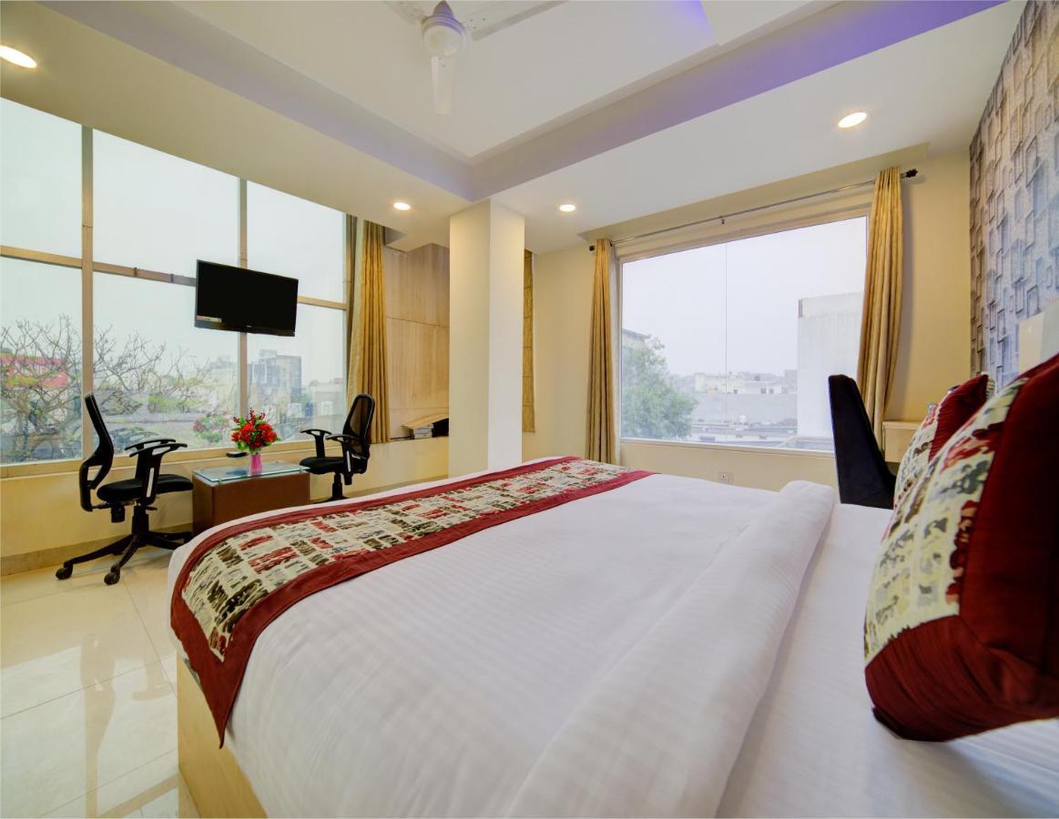 Airport Hotel Daya Capitol New Delhi Exterior photo